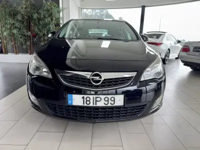Opel Astra 2009 - 5990 EUR, 244173 km - AUTO.MOTO.pt - 244173km - foto 2 de 18