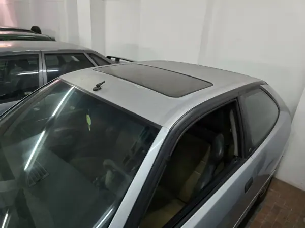 Lancia Delta 1998 - 5000 EUR, 145000 km - AUTO.MOTO.pt - 145000km - foto 4 de 8