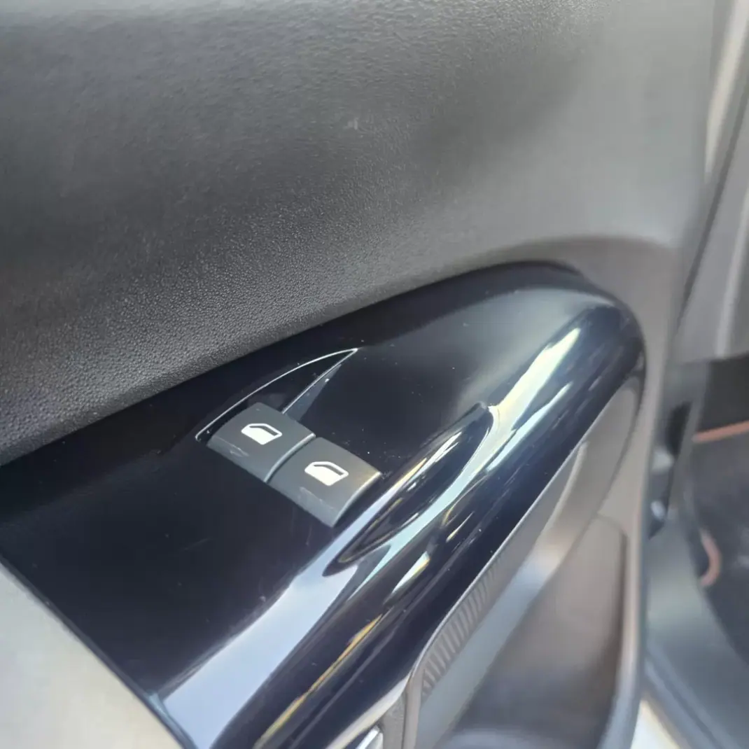 Citroën C4 Cactus 2019 - 11250 EUR, 145008 km - 145008km - foto 21 de 26
