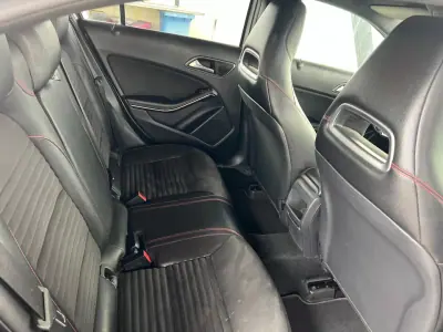 Mercedes-Benz A 160 2015 - 16500 EUR, 192000 km - AUTO.MOTO.pt - 192000km - foto 11 de 11