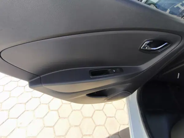 Renault Captur 2017 - 9900 EUR, 203500 km - 203500km - foto 11 de 14