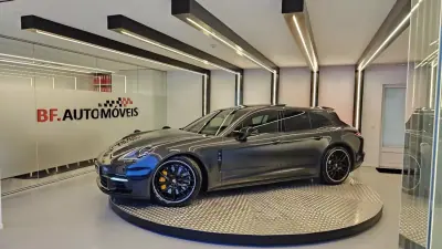Porsche Panamera Sport Turismo 2018 - 71900 EUR, 135500 km - AUTO.MOTO.pt - 135500km - foto 2 de 49