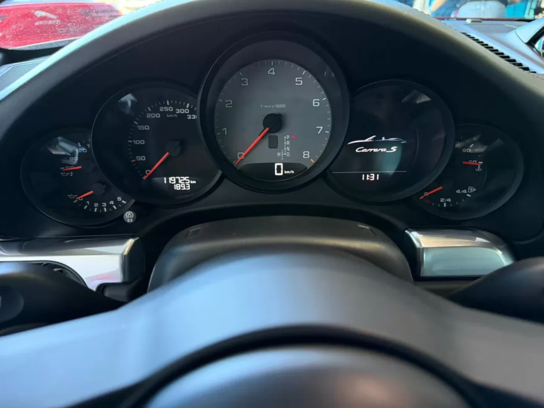 Porsche 991 2016 - 108000 EUR, 119000 km - 119000km - foto 10 de 16