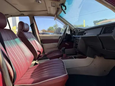 Mercedes-Benz 190 1986 — foto 5 de 13