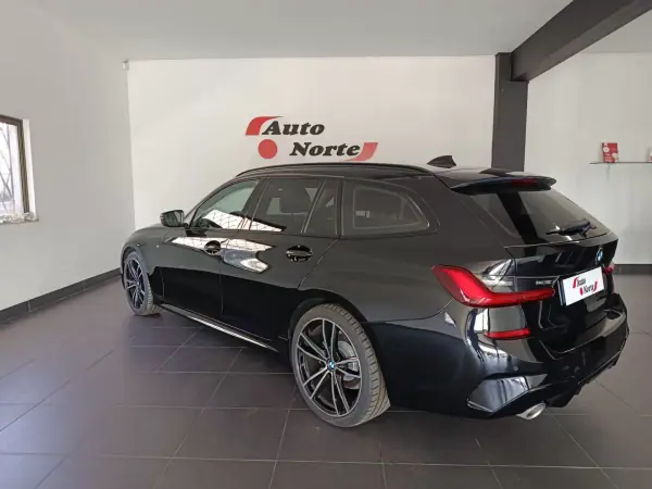 BMW 320 2019 - 28900 EUR, 140000 km - AUTO.MOTO.pt - 140000km - foto 13 de 35