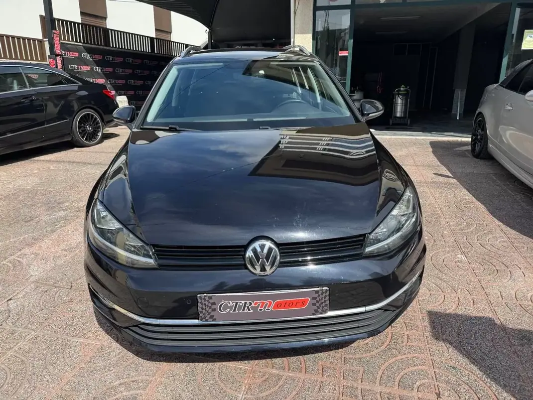 Volkswagen Golf Variant 2020 - 16900 EUR, 122346 km - AUTO.MOTO.pt - 122346km - foto 5 de 34
