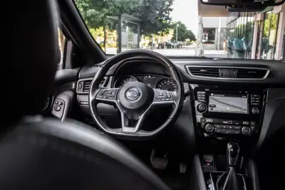 Nissan Qashqai 2018 - 19750 EUR, 88579 km - AUTO.MOTO.pt - 88579km - foto 29 de 36