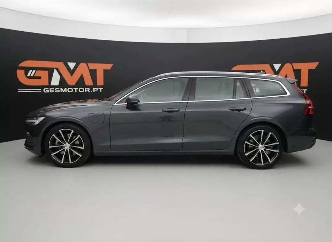 Volvo V60 2023 - 34900 EUR, 74980 km - 74980km - foto 5 de 22