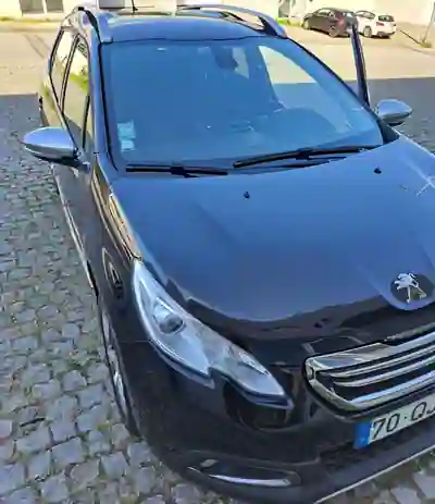 Peugeot 2008 2015 - 9100 EUR, 147000 km - AUTO.MOTO.pt - 147000km - foto 10 de 11