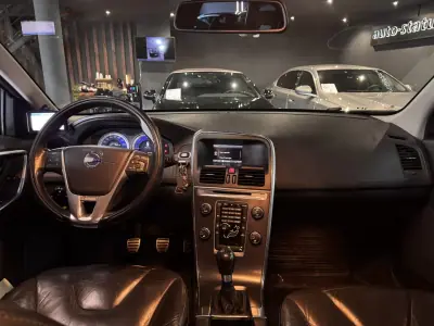 Volvo XC 60 2012 - 16990 EUR, 201000 km - AUTO.MOTO.pt - 201000km - foto 17 de 35