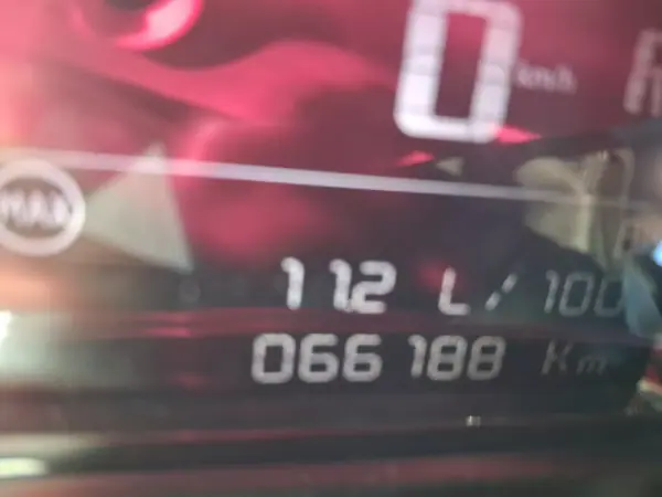 Citroën C3 Aircross 2019 - 15990 EUR, 66000 km - AUTO.MOTO.pt - 66000km - foto 12 de 12