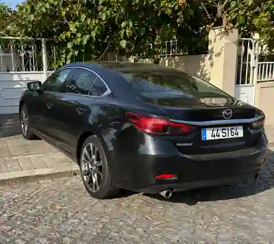 Mazda 6 2017 - 14800 EUR, 210000 km - 210000km - foto 7 de 7