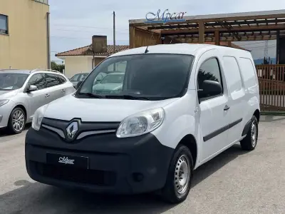 Renault Kangoo 1.5 DCi Maxi 2021 - 13250 EUR, 125000 km - AUTO.MOTO.pt - 125000km - foto 9 de 39