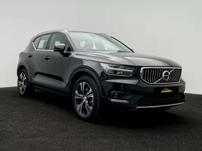 Volvo XC 40 2021 - 27990 EUR, 85029 km - AUTO.MOTO.pt - 85029km - foto 2 de 13