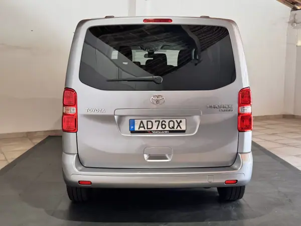 Toyota Proace Verso 2020 - 28900 EUR, 168506 km - AUTO.MOTO.pt - 168506km - foto 6 de 20