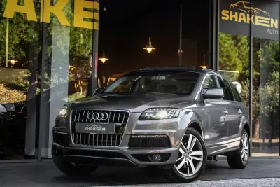 Audi Q7 2014 - 19990 EUR, 245667 km - foto 1 de 44