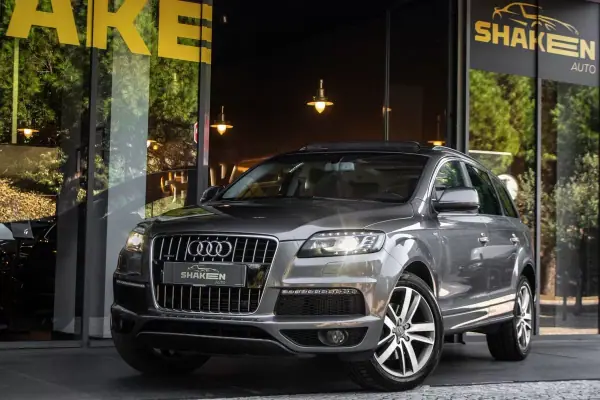Audi Q7 3.0 V6 TDi quattro S-line Tiptronic 2014 Diesel — 245 667 km Audi Q7 3.0 V6 TDi quattro S-line Tiptronic 2014 Diesel