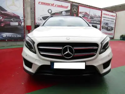 Mercedes-Benz GLA 220 2015 - 23899 EUR, 156920 km - foto 1 de 15