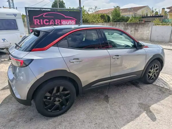 Opel Mokka-e 2022 - 21500 EUR, 14054 km - AUTO.MOTO.pt - 14054km - foto 25 de 35