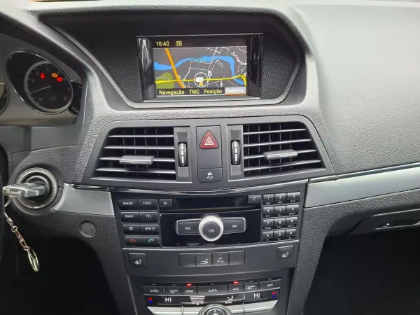 Mercedes-Benz E 250 2009 - 16500 EUR, 134447 km - AUTO.MOTO.pt - 134447km - foto 27 de 29