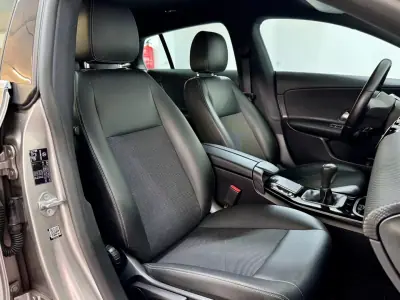 Mercedes-Benz CLA 180 2020 - 19950 EUR, 124000 km - AUTO.MOTO.pt - 124000km - foto 49 de 54