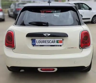 MINI 5 Portas 2018 - 13995 EUR, 77700 km - 77700km - foto 7 de 17