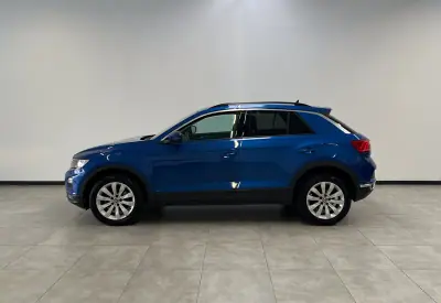 Volkswagen T-Roc 2021 - 15500 EUR, 116000 km - AUTO.MOTO.pt - 116000km - foto 4 de 19