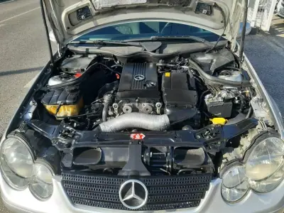 Mercedes-Benz C 180 2003 - 7000 EUR, 173500 km - AUTO.MOTO.pt - 173500km - foto 30 de 32