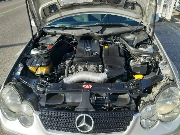 Mercedes-Benz C 180 2003 - 7000 EUR, 173500 km - AUTO.MOTO.pt - 173500km - foto 30 de 32