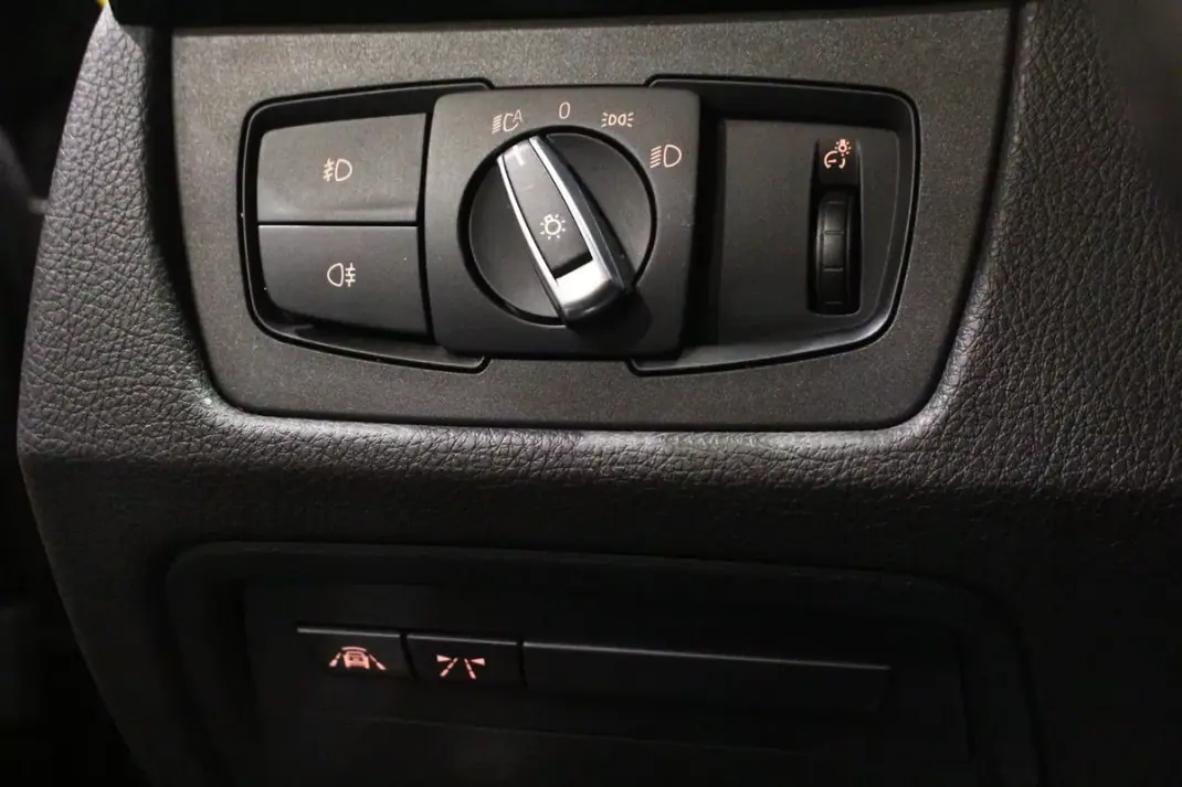 BMW 418 Gran Coupé 2019 - 24400 EUR, 174728 km - AUTO.MOTO.pt - 174728km - foto 40 de 42