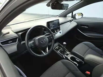 Toyota Corolla Touring Sports 2022 - 21990 EUR, 70000 km - AUTO.MOTO.pt - 70000km - foto 13 de 28