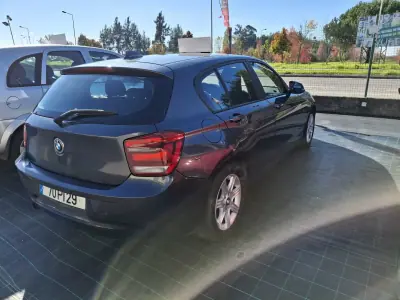 BMW 116 2014 - 13900 EUR, 205123 km - AUTO.MOTO.pt - 205123km - foto 8 de 11