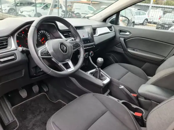 Renault Captur 2020 - 17990 EUR, 150000 km - AUTO.MOTO.pt - 150000km - foto 16 de 43