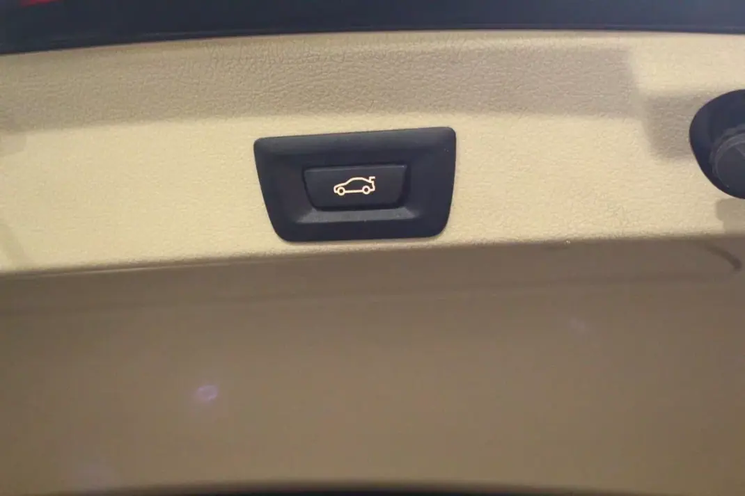 BMW 418 Gran Coupé 2019 - 24400 EUR, 174728 km - AUTO.MOTO.pt - 174728km - foto 25 de 42