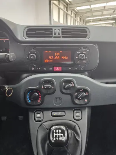 Fiat Panda 2019 - 8750 EUR, 111256 km - 111256km - foto 39 de 41