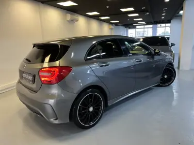 Mercedes-Benz A 180 2014 - 16990 EUR, 190000 km - AUTO.MOTO.pt - 190000km - foto 14 de 34