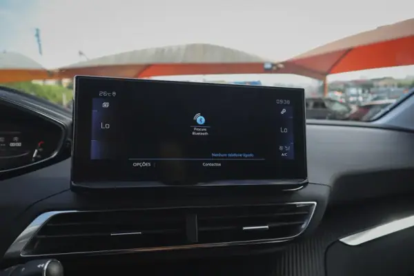 Peugeot 5008 2022 - 23580 EUR, 41620 km - AUTO.MOTO.pt - 41620km - foto 8 de 28