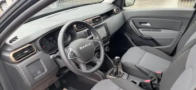 Dacia Duster 2024 - 23600 EUR, 21540 km - AUTO.MOTO.pt - 21540km - foto 21 de 30