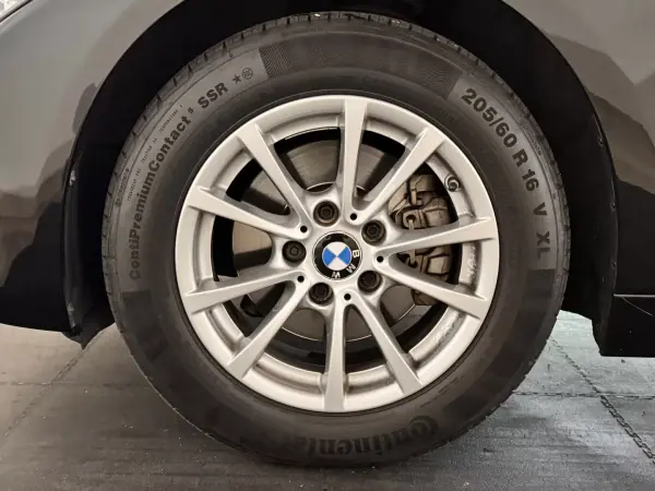 BMW 320 2014 - 15500 EUR, 163405 km - 163405km - foto 8 de 26