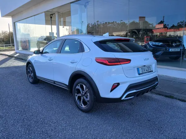 Kia XCeed 2025 - 22950 EUR, 9 km - AUTO.MOTO.pt - 9km - foto 7 de 24