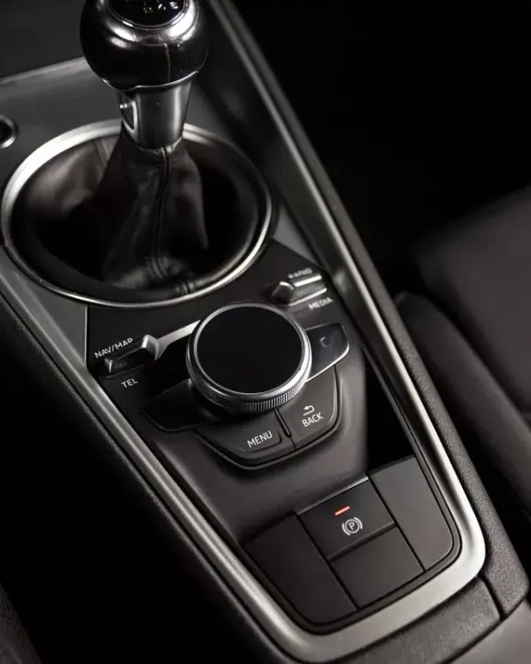 Audi TT Coupé 2016 - 24990 EUR, 157000 km - AUTO.MOTO.pt - 157000km - foto 20 de 29