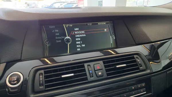 BMW 520 2011 - 10900 EUR, 370543 km - AUTO.MOTO.pt - 370543km - foto 37 de 54
