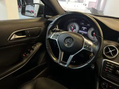 Mercedes-Benz A 180 2014 - 16990 EUR, 190000 km - AUTO.MOTO.pt - 190000km - foto 16 de 34