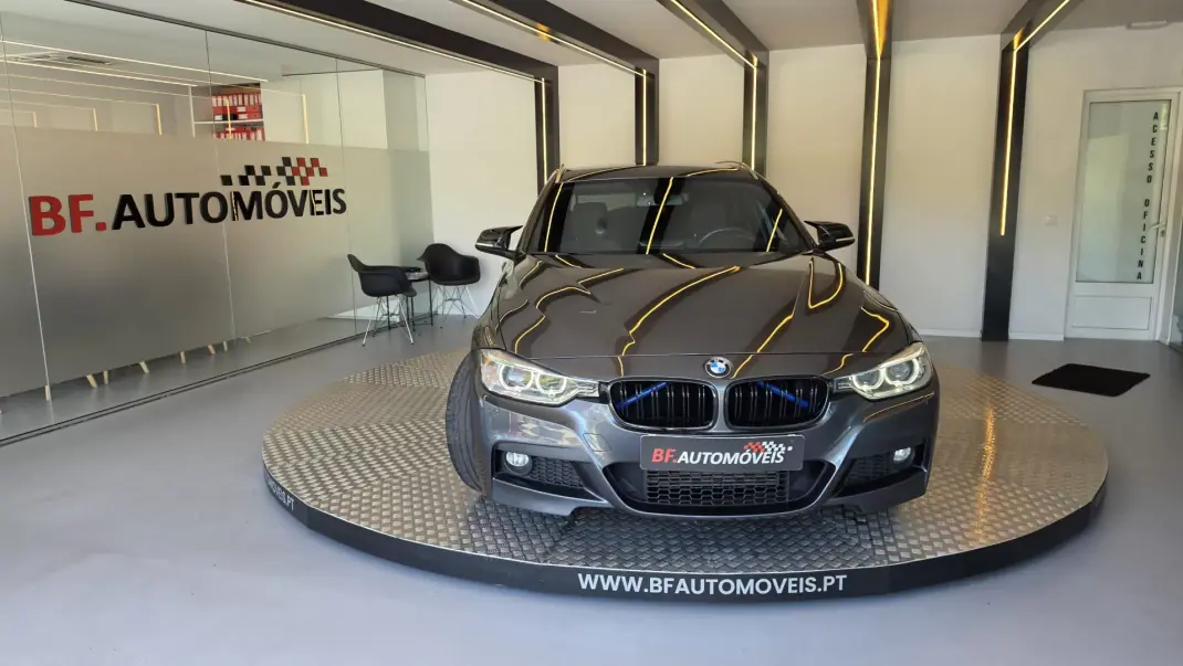 BMW 318 2013 - 18900 EUR, 160296 km - AUTO.MOTO.pt - 160296km - foto 11 de 59