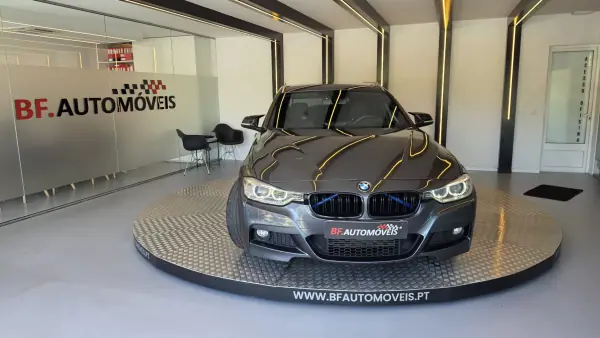 BMW 318 2013 - 18900 EUR, 160296 km - AUTO.MOTO.pt - 160296km - foto 11 de 59
