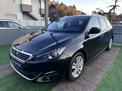 Peugeot 308 SW 2015 - 12900 EUR, 140000 km - AUTO.MOTO.pt - 140000km - foto 3 de 64