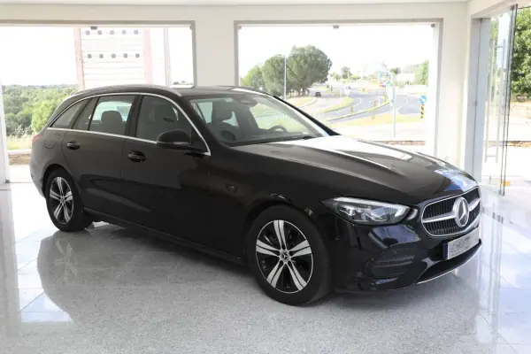 Mercedes-Benz C 220 2022 - 29800 EUR, 86300 km - AUTO.MOTO.pt - 86300km - foto 11 de 12