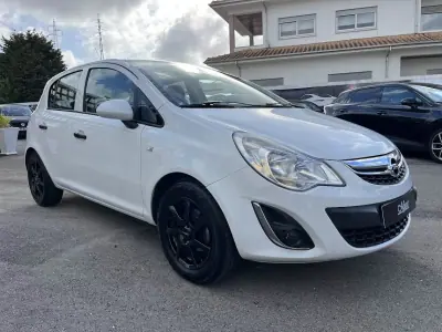 Opel Corsa 2011 - 6450 EUR, 117000 km - AUTO.MOTO.pt - 117000km - foto 3 de 50