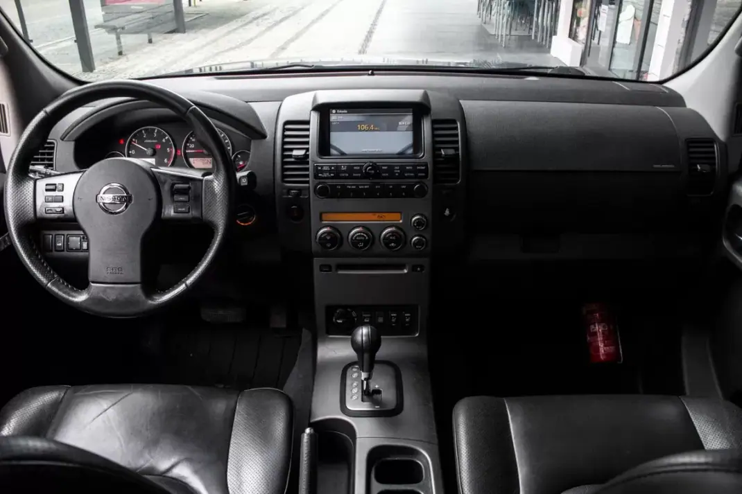 Nissan Pathfinder 2008 - 16900 EUR, 345990 km - AUTO.MOTO.pt - 345990km - foto 33 de 41