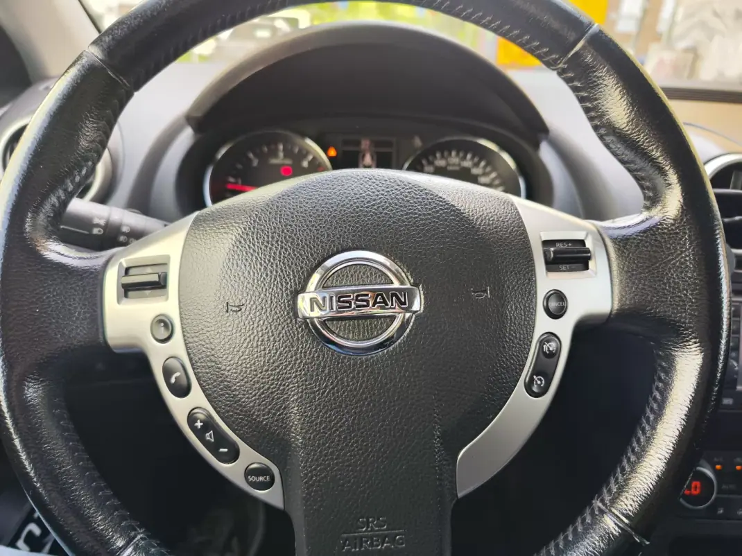 Nissan Qashqai 2013 - 9980 EUR, 197150 km - AUTO.MOTO.pt - 197150km - foto 32 de 40